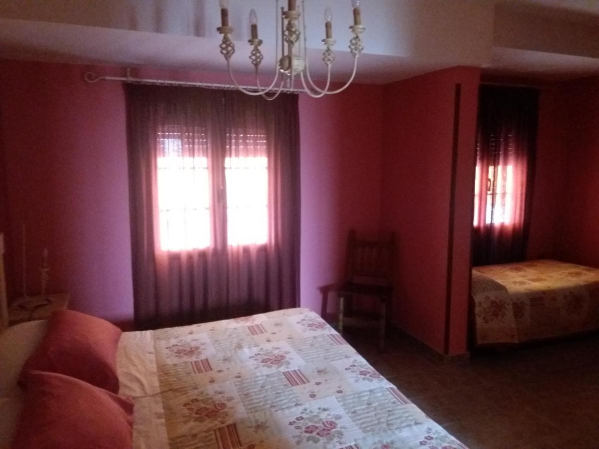 Posada La Reja Malpica de Tajo エクステリア 写真
