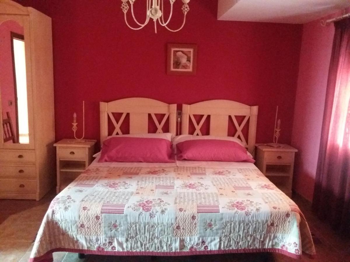Posada La Reja Malpica de Tajo エクステリア 写真