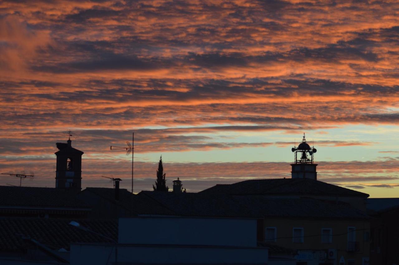 Posada La Reja Malpica de Tajo エクステリア 写真