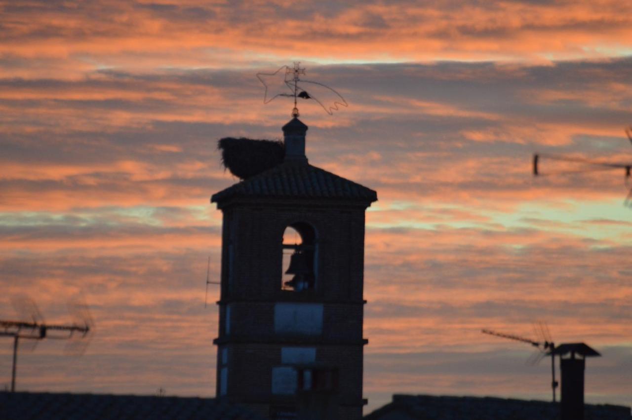 Posada La Reja Malpica de Tajo エクステリア 写真