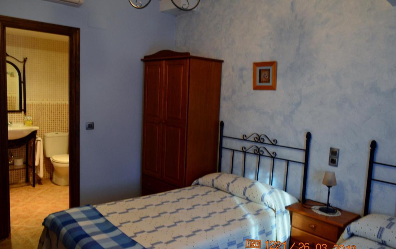 Posada La Reja Malpica de Tajo エクステリア 写真