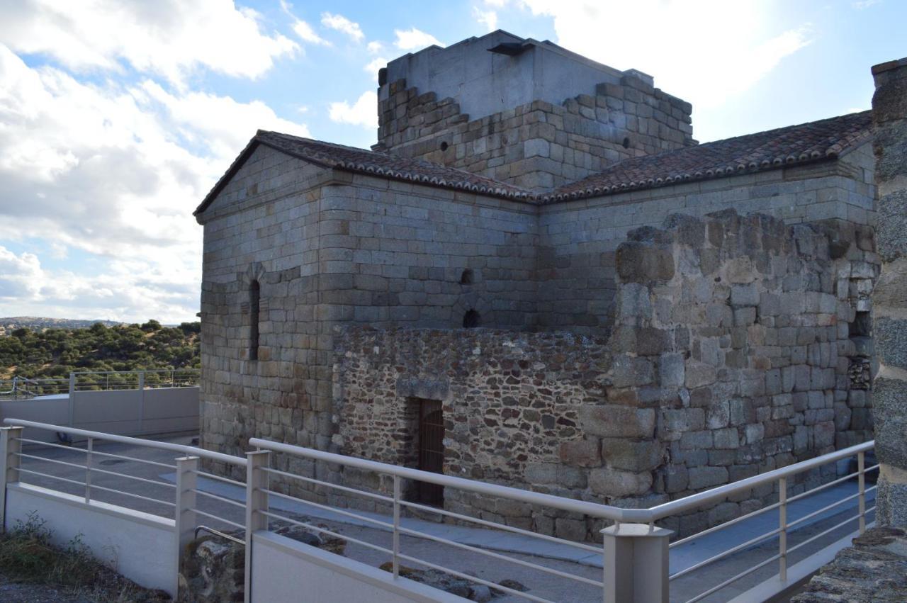 Posada La Reja Malpica de Tajo エクステリア 写真