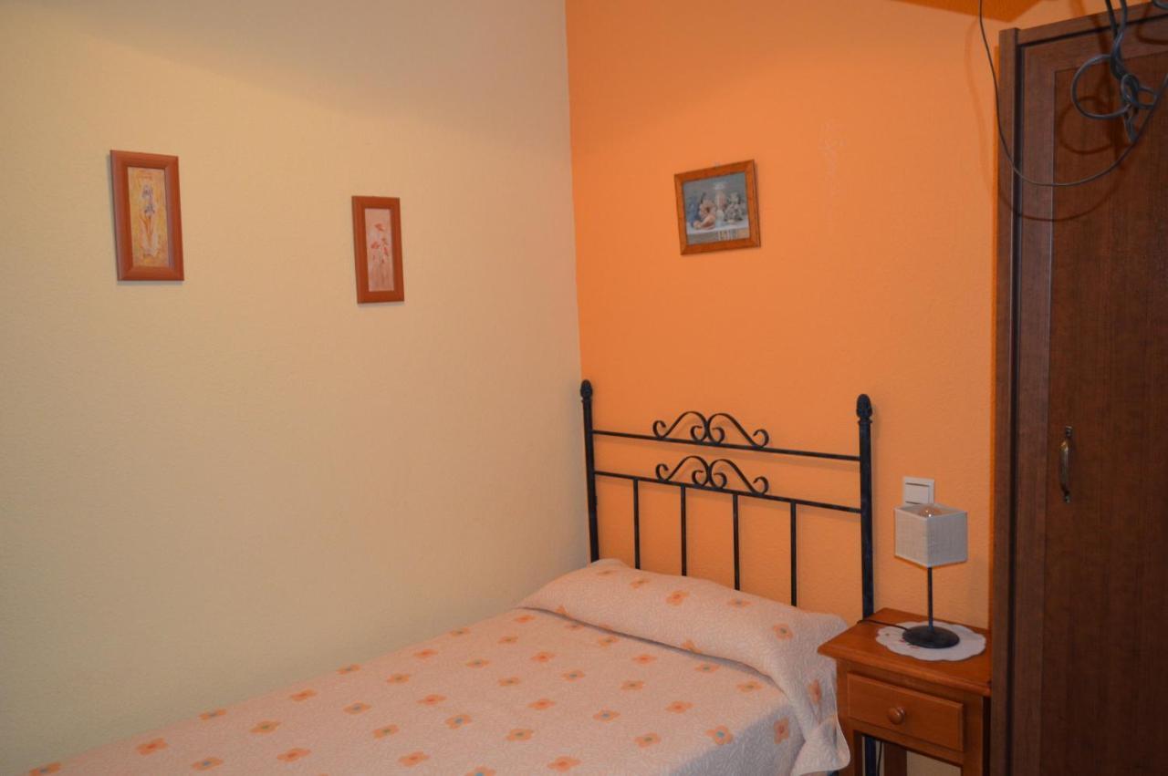 Posada La Reja Malpica de Tajo エクステリア 写真