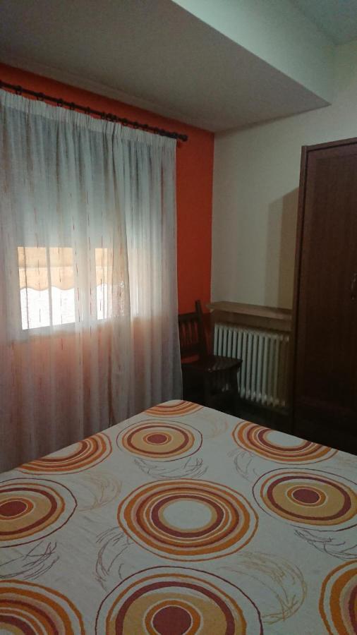 Posada La Reja Malpica de Tajo エクステリア 写真